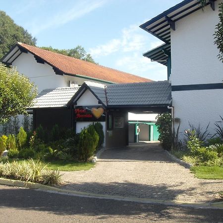 Motel Avenida  Gramado Dış mekan fotoğraf