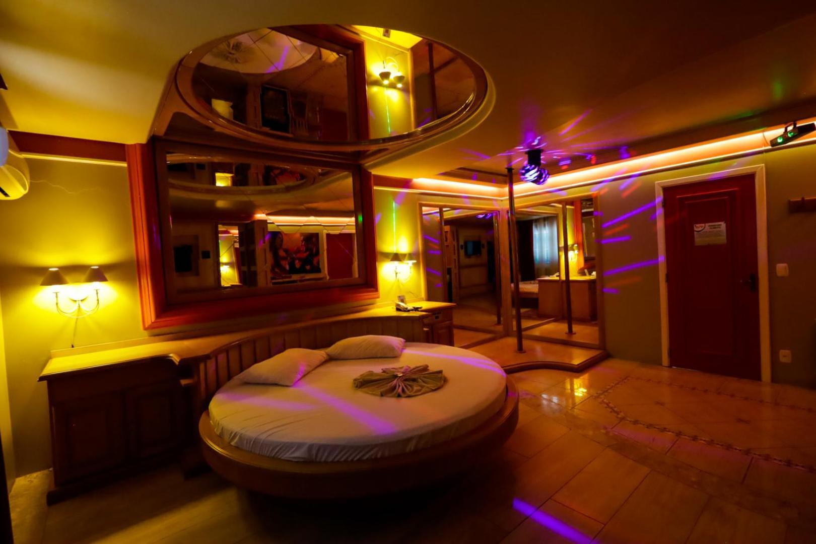 Motel Avenida  Gramado Dış mekan fotoğraf